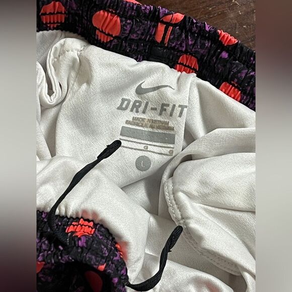 Nike Dri Fit Youth Girls Running Shorts 3” inseam Pink Orange Sz L - Picture 3 of 4